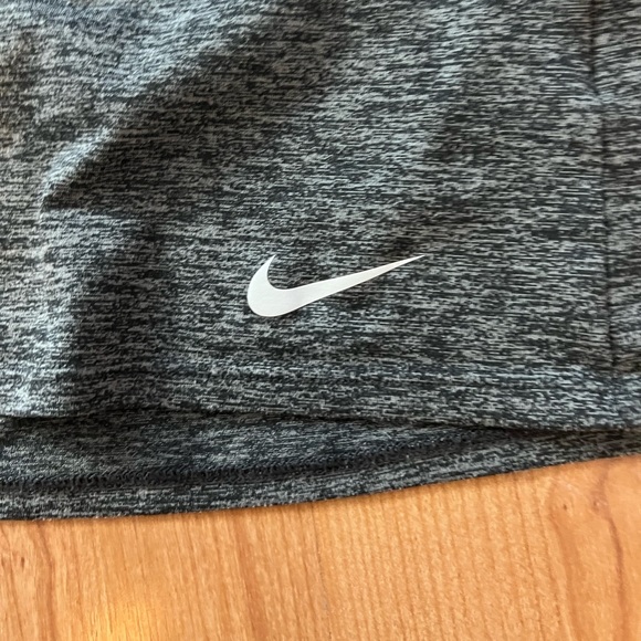 Nike Women’s Legend Dri-Fit Training Shirt - Picture 3 of 5